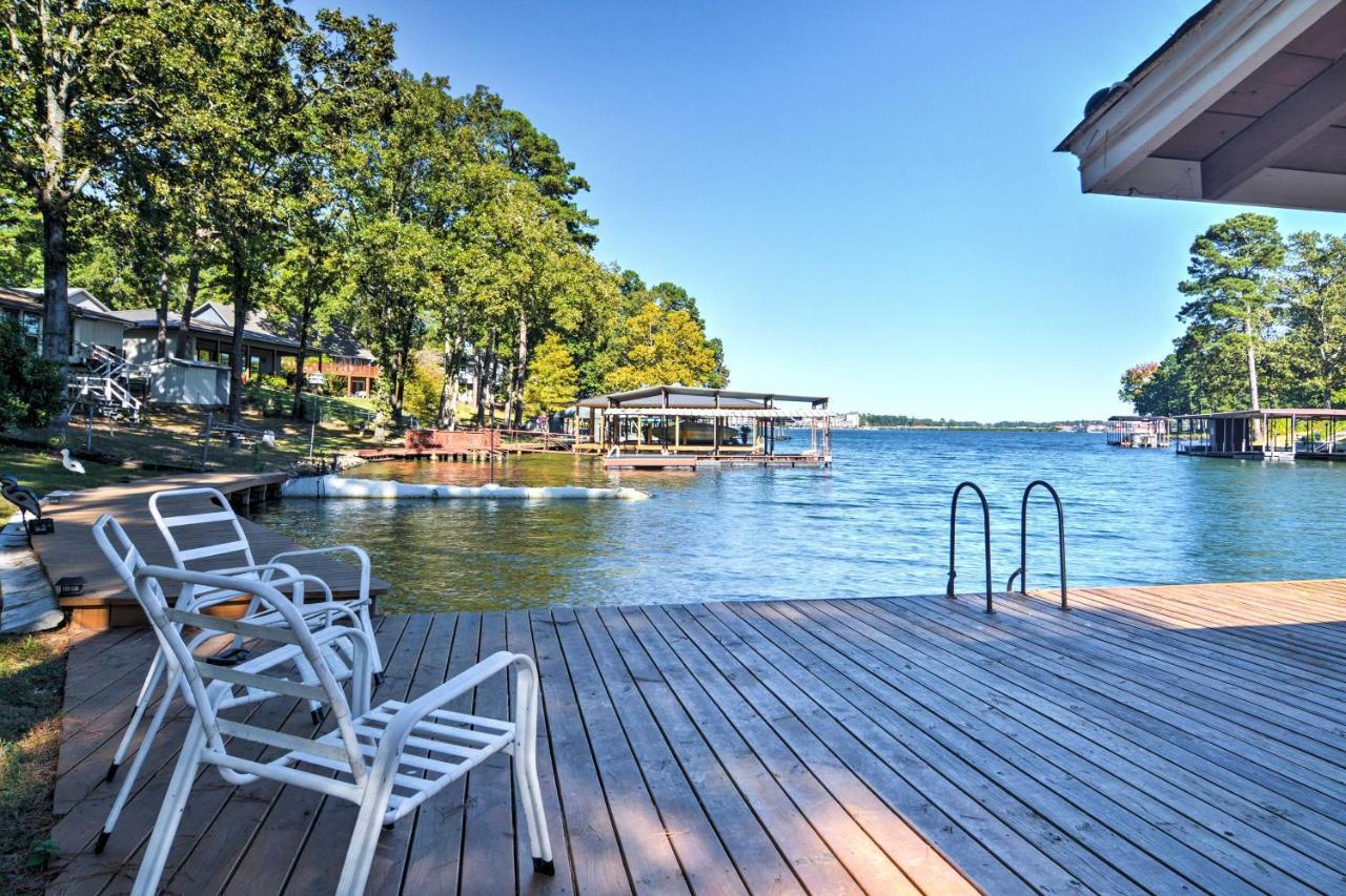 Willa Cozy Lake Cabin With Dock In Hot Springs Natl Park Lake Hamilton Zewnętrze zdjęcie